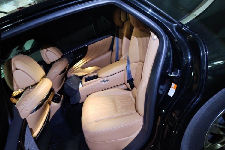 Used Lexus LS 2021 500h Luxury Edition Left Rear Seat