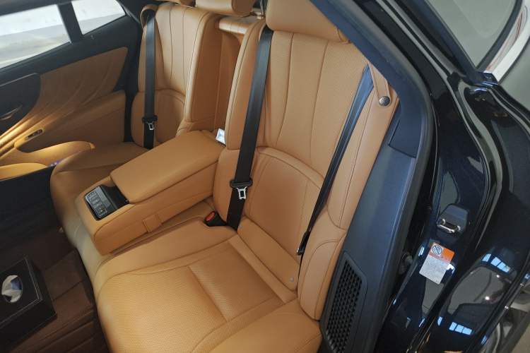 Used Lexus LS 2021 500h Excellence Edition Left Rear Seat