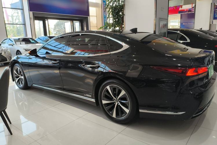 Used Lexus LS 2021 500h Excellence Edition Left Side
