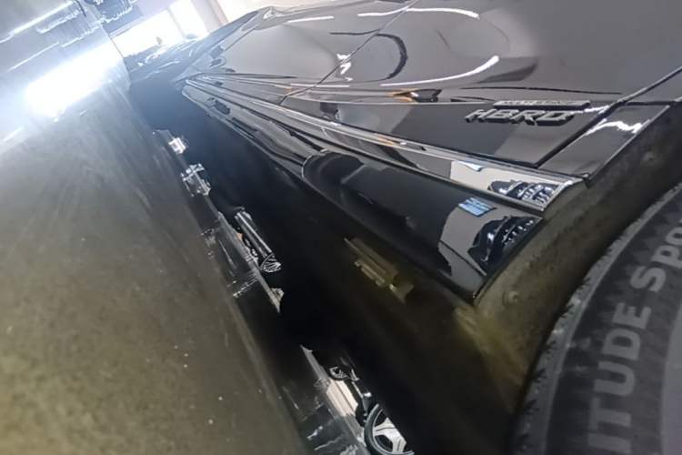 Used Lexus LS 2021 500h Excellence Edition Left Side Sill