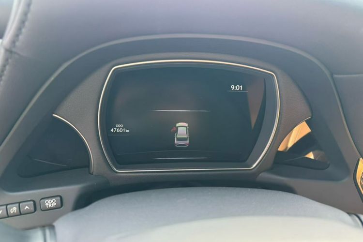 Used Lexus LS 2021 500h Excellence Edition Odometer Close Up
