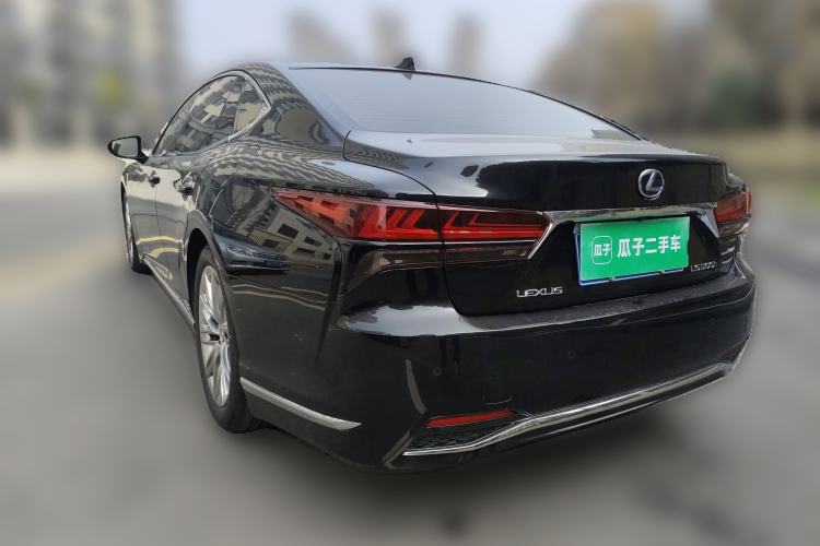 Used Lexus LS 2021 500h Luxury Edition Rear Left 45 Deg
