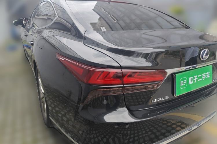 Used Lexus LS 2021 500h Luxury Edition Rear Left 45 Deg