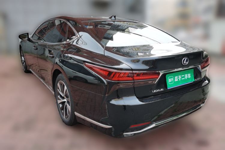Used Lexus LS 2021 500h Zhenyue Edition Rear Left 45 Deg