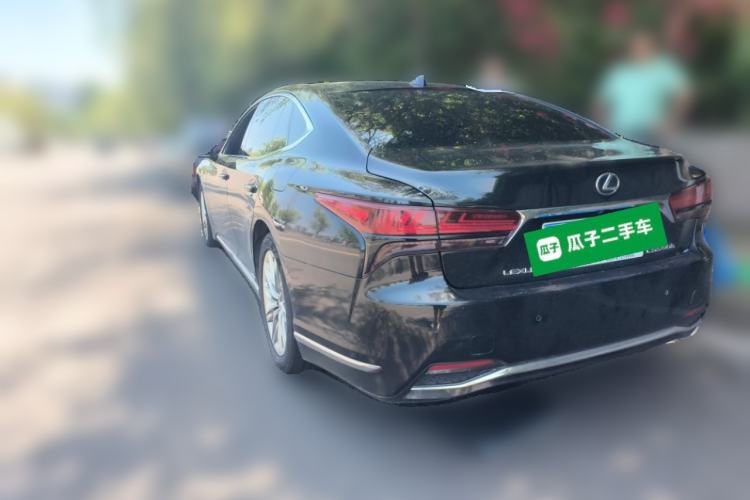 Used Lexus LS 2021 500h Luxury Edition Rear Left 45 Deg