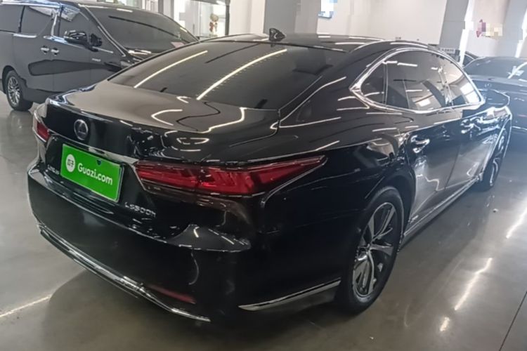 Used Lexus LS 2021 500h Excellence Edition Rear Right 45 Deg
