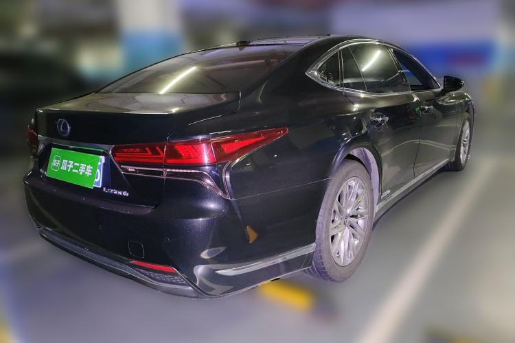 Used Lexus LS 2021 500h Luxury Edition Rear Right 45 Deg