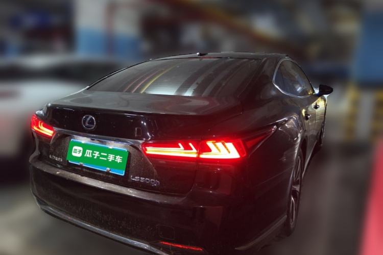 Used Lexus LS 2021 500h Excellence Edition Rear Right 45 Deg