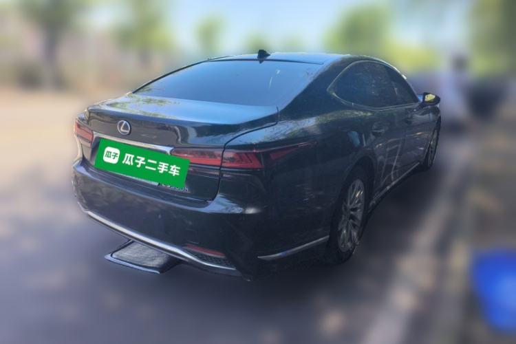 Used Lexus LS 2021 500h Luxury Edition Rear Right 45 Deg