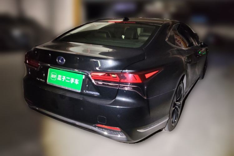 Used Lexus LS 2021 500h Executive Edition Rear Right 45 Deg