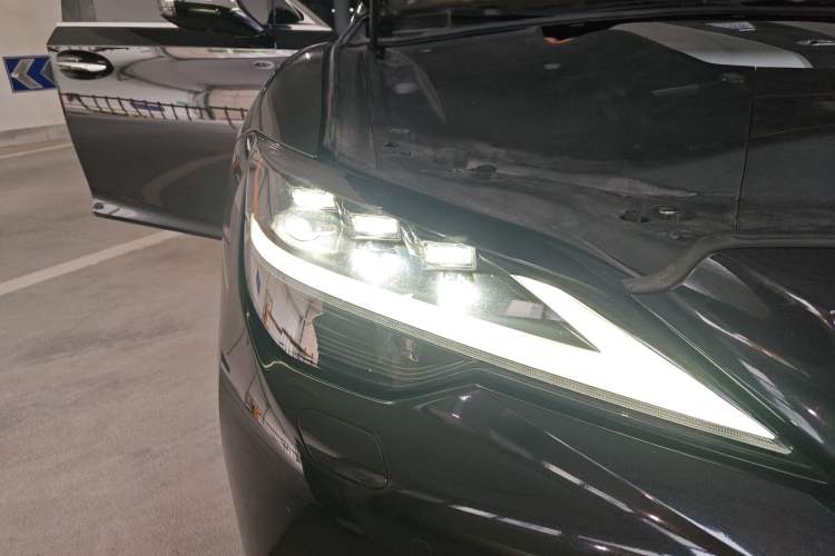 Used Lexus LS 2021 500h Excellence Edition Right Front Headlight