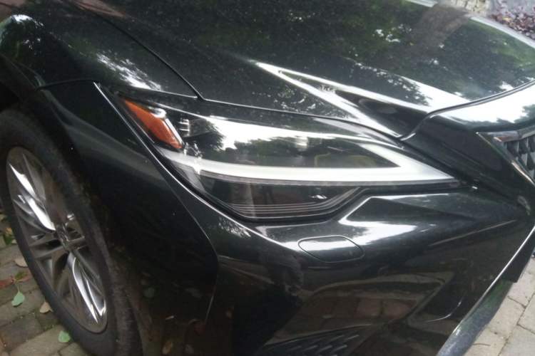 Used Lexus LS 2021 500h Luxury Edition Right Front Headlight