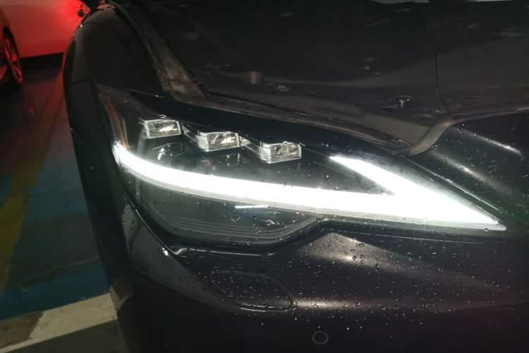 Used Lexus LS 2021 500h Executive Edition Right Front Headlight