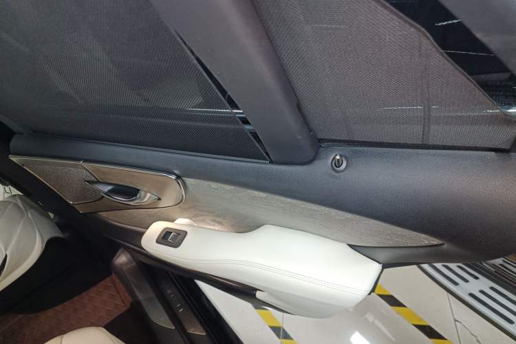 Used Lexus LS 2021 500h Executive Edition Right Rear Door Interior