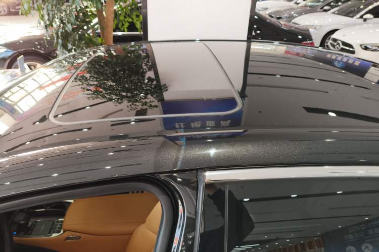 Used Lexus LS 2021 500h Excellence Edition Roof