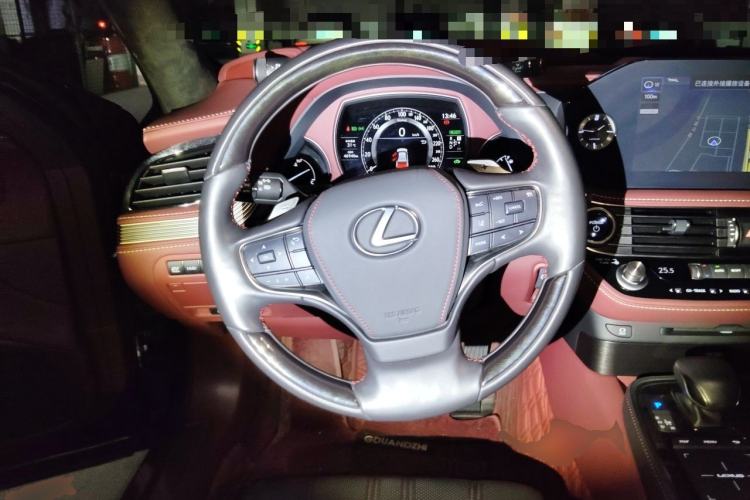 Used Lexus LS 2021 500h Executive Edition Steering Wheel