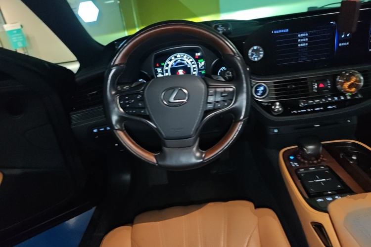 Used Lexus LS 2021 500h Zhenyue Edition Steering Wheel