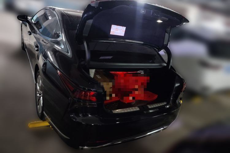 Used Lexus LS 2021 500h Luxury Edition Trunk