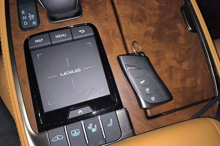 Used Lexus LS 2021 500h Excellence Edition Vehicle Key