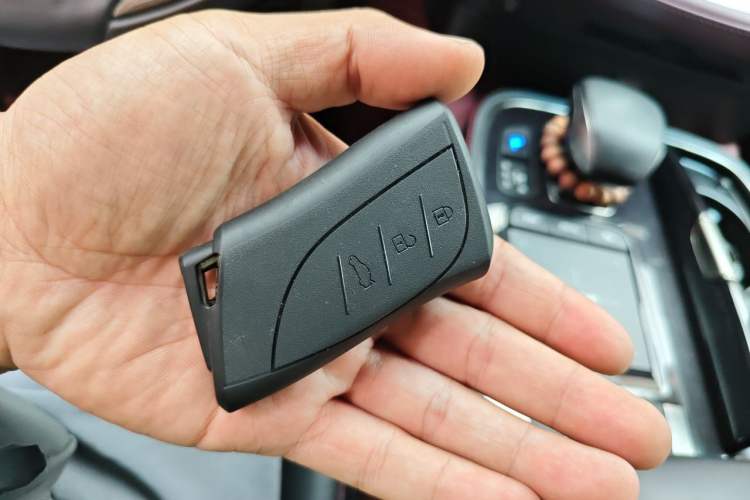 Used Lexus LS 2021 500h Executive Edition Vehicle Key