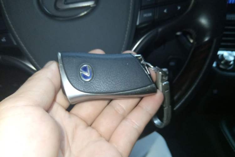 Used Lexus LS 2021 500h Luxury Edition Vehicle Key
