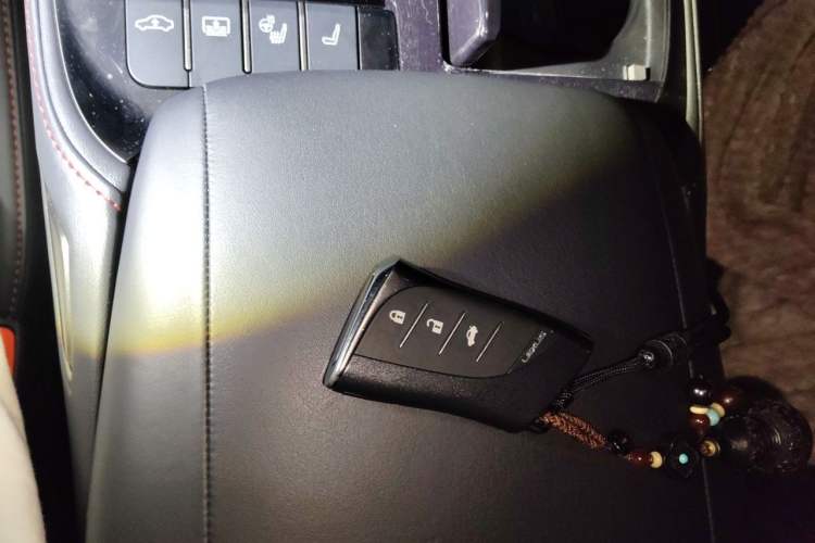 Used Lexus LS 2021 500h Executive Edition Vehicle Key