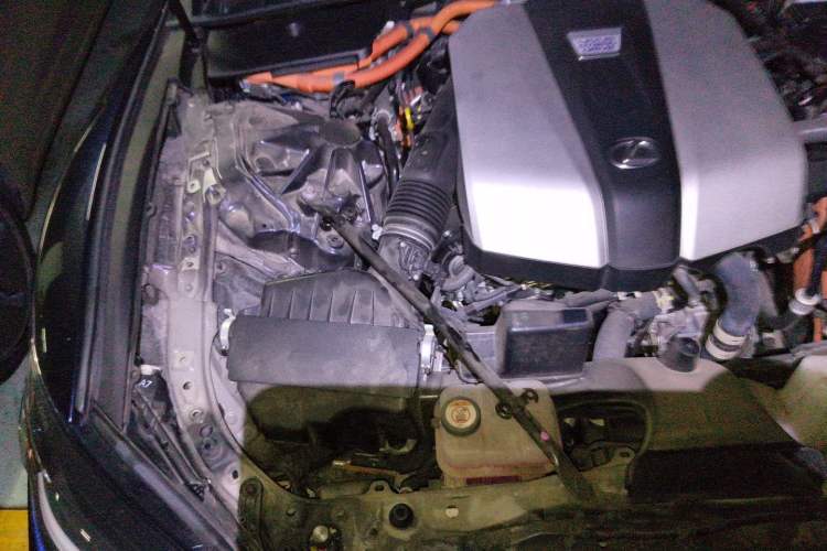 Used Lexus LS 2021 500h Luxury Edition Engine Bay Right