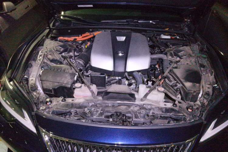Used Lexus LS 2021 500h Luxury Edition Engine Bay