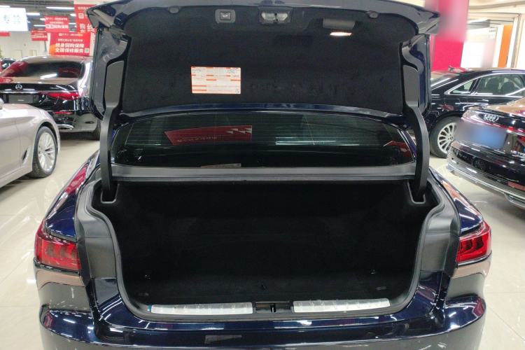 Used Lexus LS 2021 500h Excellence Edition Trunk