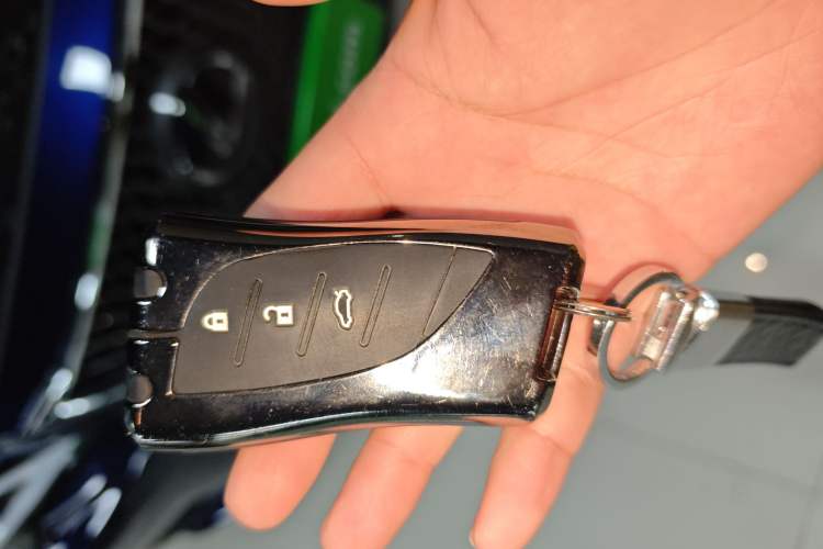 Used Lexus LS 2021 500h Luxury Edition Vehicle Key