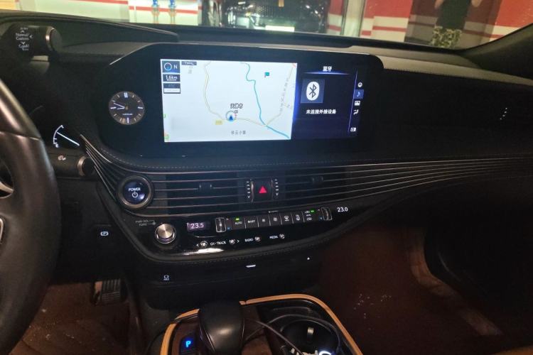 Used Lexus LS 2021 500h Excellence Edition Audio And AC Panel