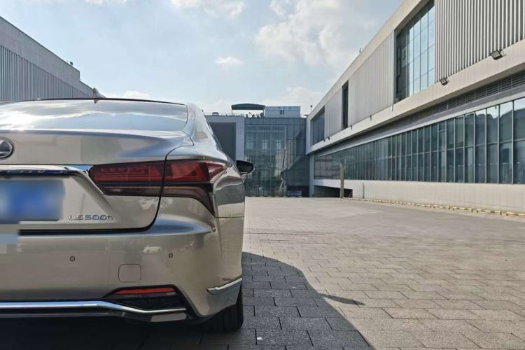 Used Lexus LS 2021 500h Excellence Edition Exterior 10
