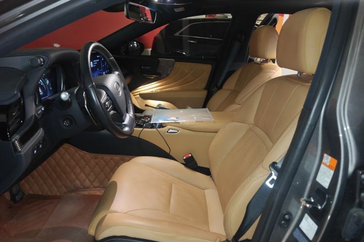 Used Lexus LS 2021 500h Excellence Edition Left Front Seat