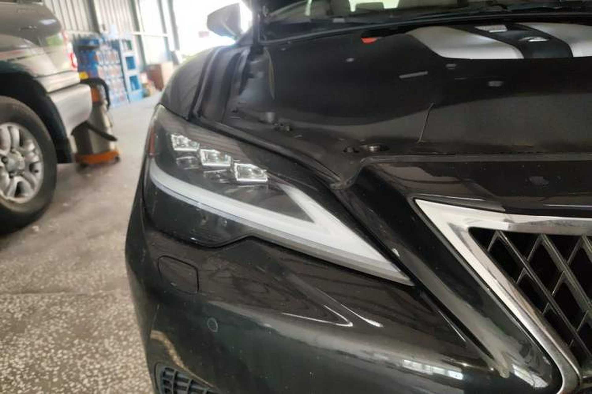 Used Lexus LS 2021 500h Executive Edition Right Front Headlight