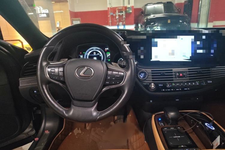 Used Lexus LS 2021 500h Excellence Edition Steering Wheel