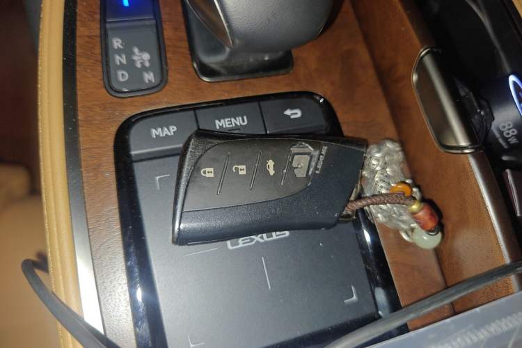 Used Lexus LS 2021 500h Excellence Edition Vehicle Key