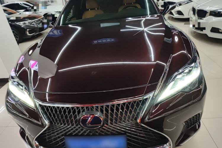 Used Lexus LS 2021 500h Excellence Edition Front