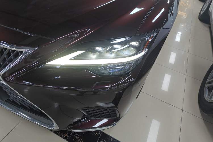 Used Lexus LS 2021 500h Excellence Edition Left Front Headlight