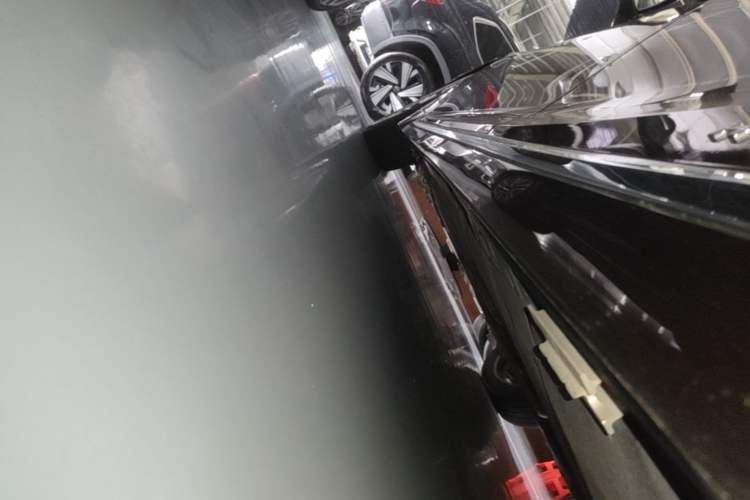 Used Lexus LS 2021 500h Excellence Edition Left Side Sill