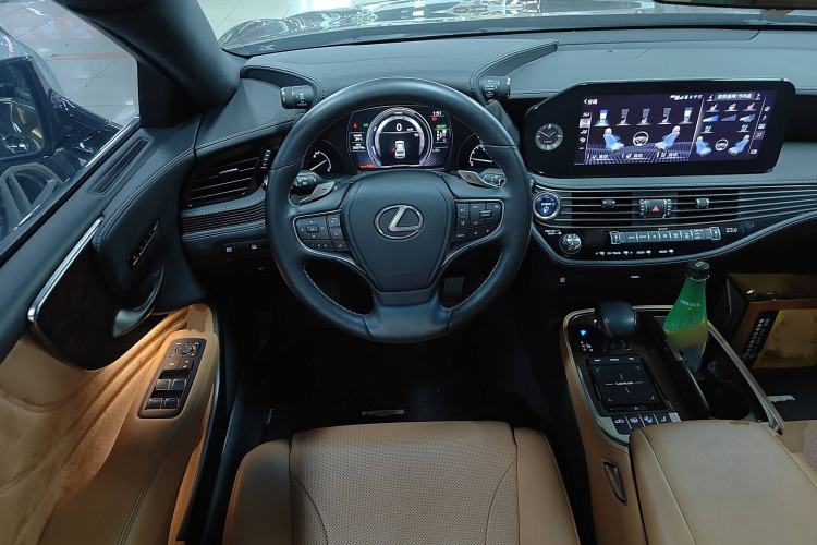 Used Lexus LS 2021 500h Excellence Edition Steering Wheel