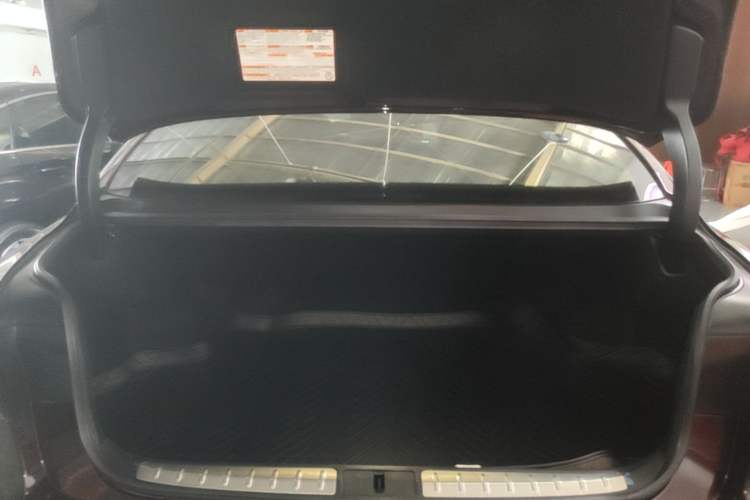 Used Lexus LS 2021 500h Excellence Edition Trunk