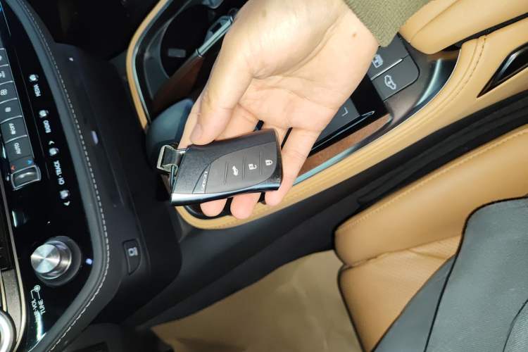 Used Lexus LS 2021 500h Excellence Edition Vehicle Key