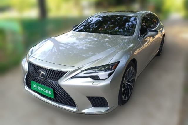 Lexus LS 2021 500h Executive Edition usado