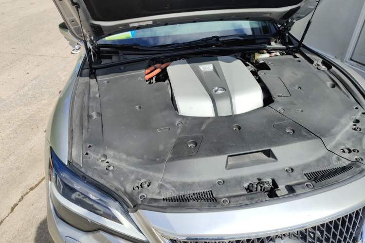 Used Lexus LS 2021 500h Excellence Edition Engine Bay Right