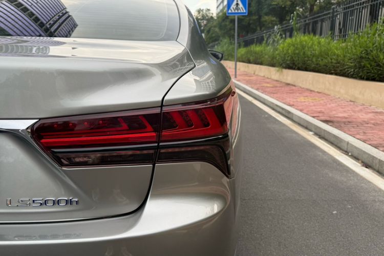 Used Lexus LS 2021 500h Excellence Edition Exterior 7