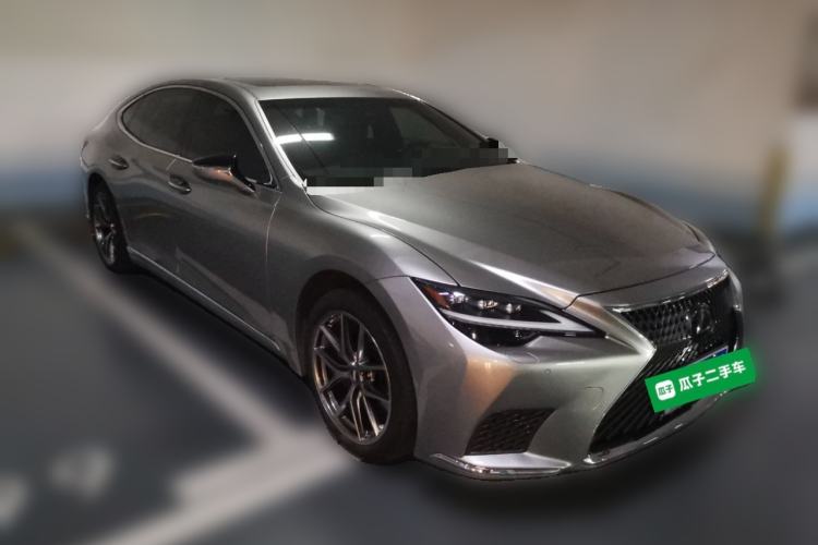 Used Lexus LS 2021 500h Excellence Edition Front Right 45 Deg