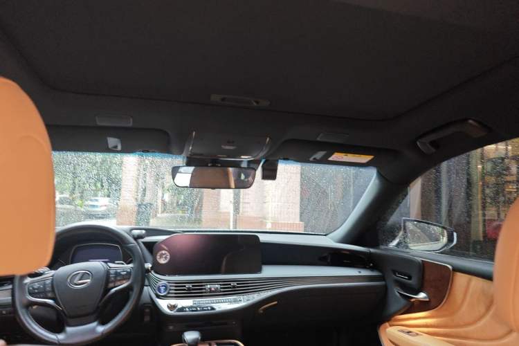Used Lexus LS 2021 500h Excellence Edition Headliner
