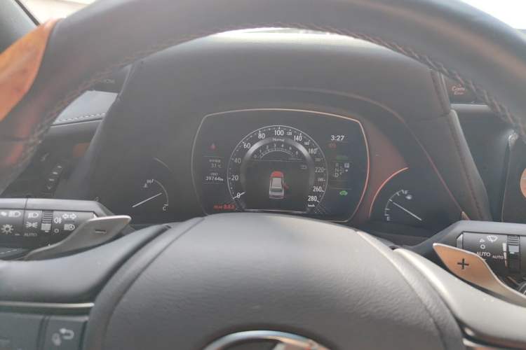 Used Lexus LS 2021 500h Excellence Edition Instrument Cluster