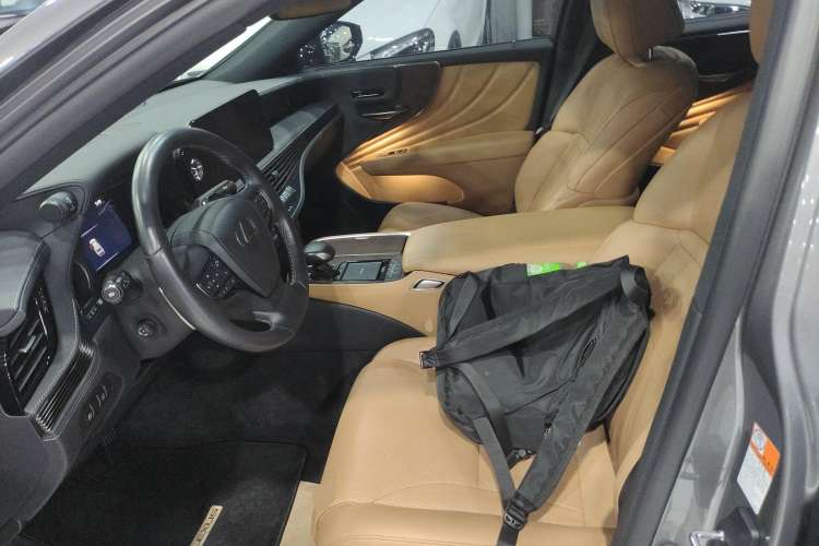 Used Lexus LS 2021 500h Excellence Edition Left Front Seat