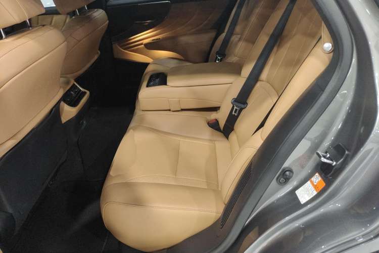Used Lexus LS 2021 500h Excellence Edition Left Rear Seat
